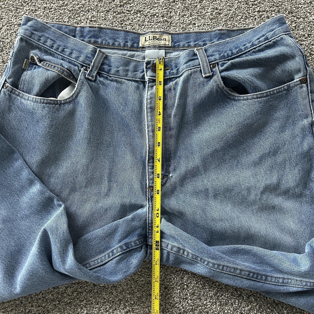 L.L. Bean Jeans Mens 38x29 Light Wash Blue Denim Classic Straight Casual Pants - Picture 6 of 10